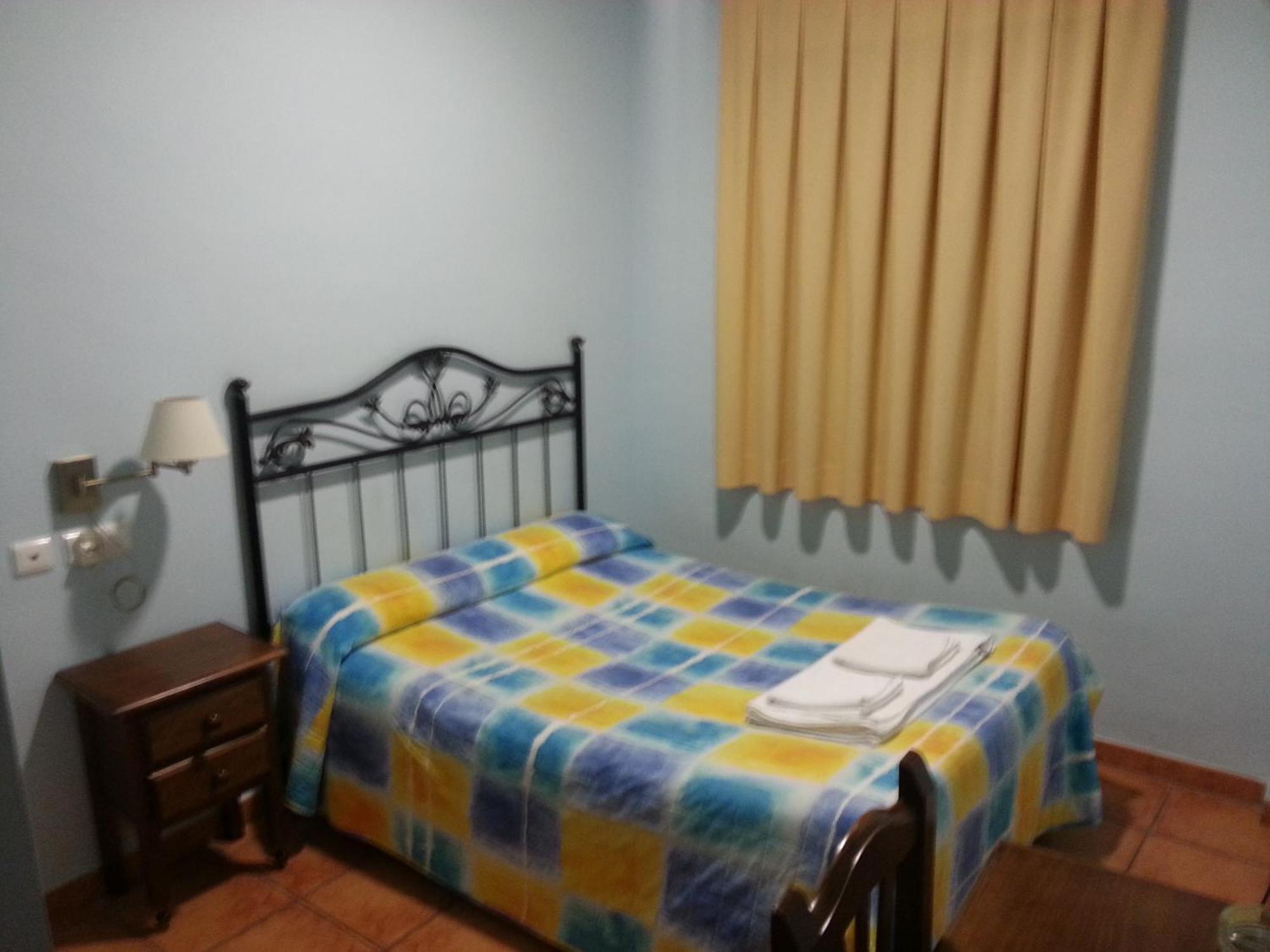 Hostal Las Tres Jotas Alcaracejos Zimmer foto